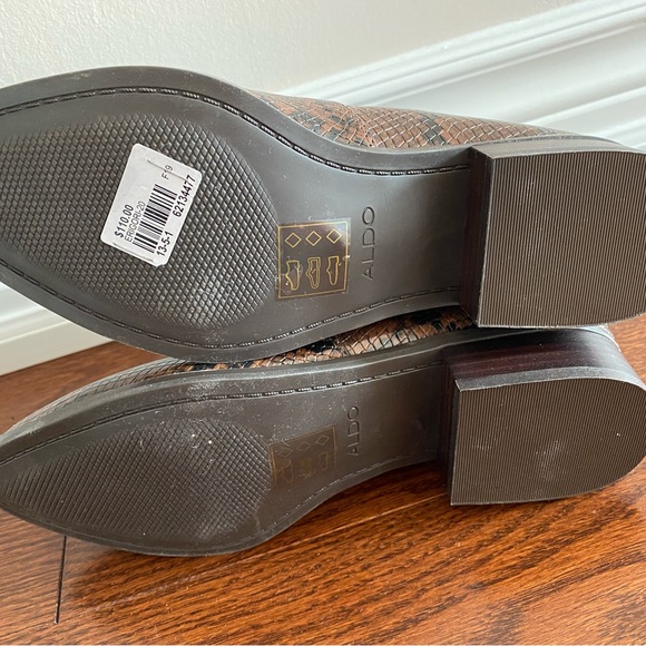 Aldo Brown Faux Snakeskin Ankle Boots Size 6.5 NWT - Picture 4 of 5